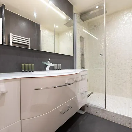 Spacious 3Br Villette Canal Saint Martin Paris Exterior photo